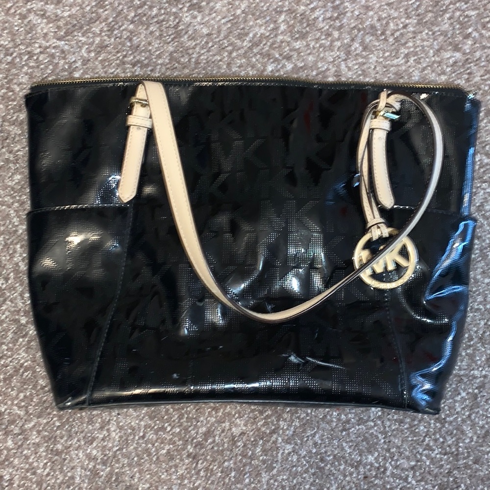 Black Michael Kors purse
